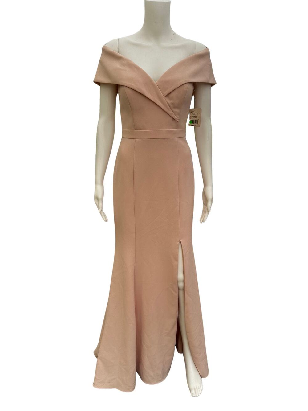 New With Tags Soft Pink Xscape Gown Size 4